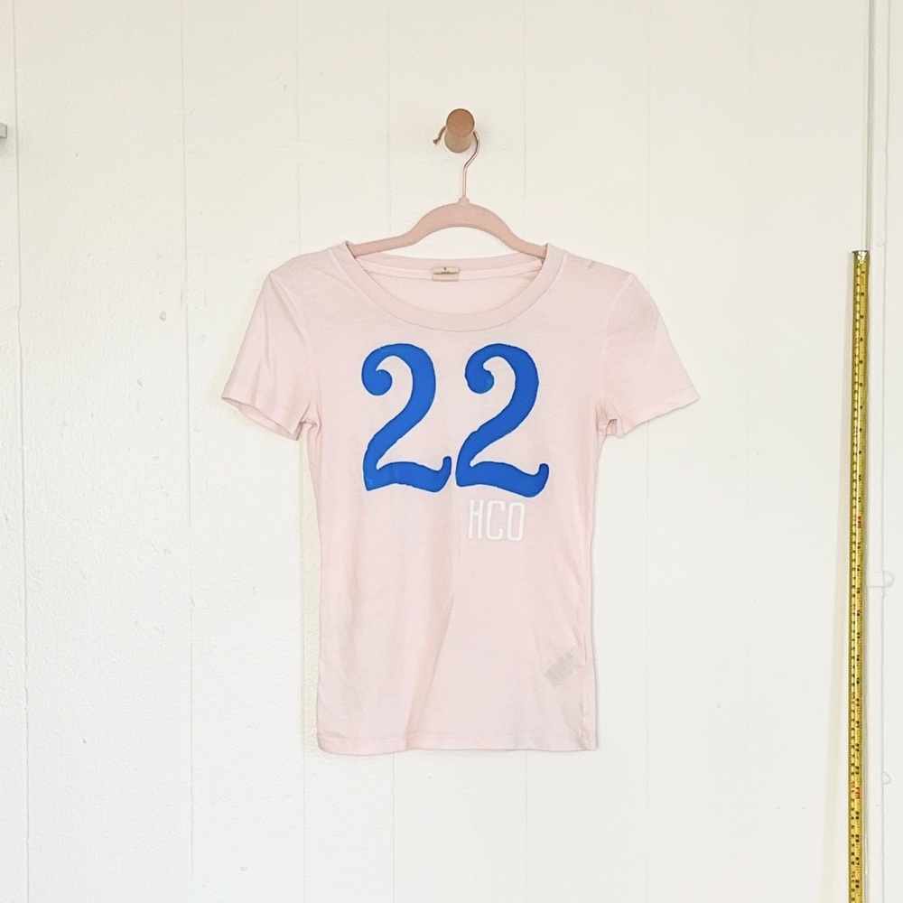 VINTAGE 2000s Hollister Soft Pink Baby Tee